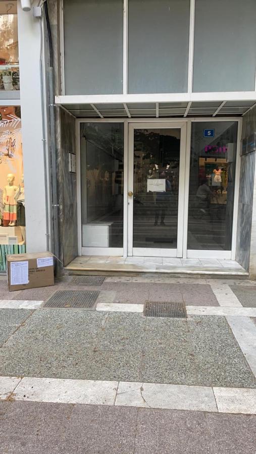 Luxurious Japandi Loft Apartament Ptolemaida